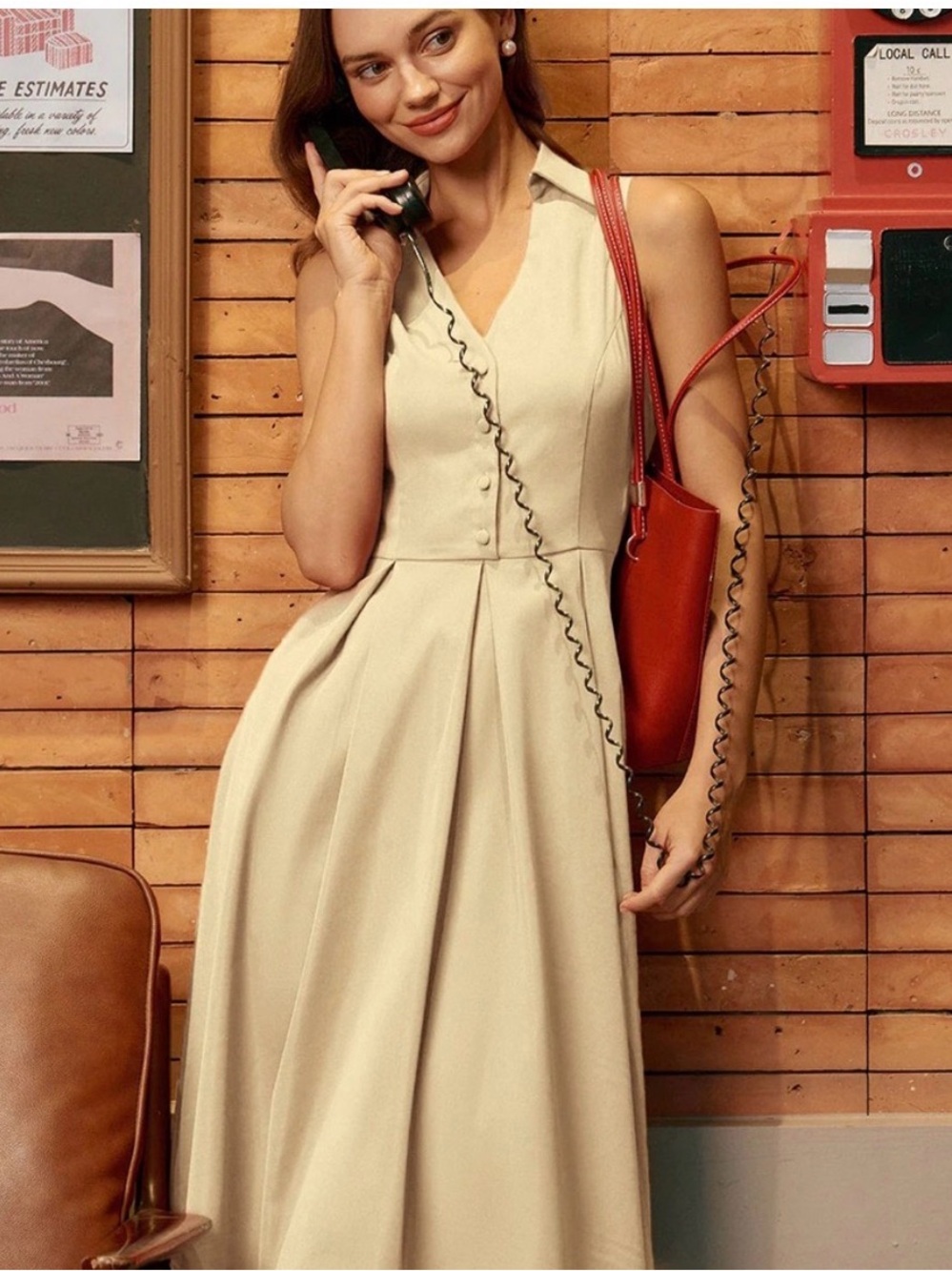RIHOAS Apricot Button
Sleeveless Midi